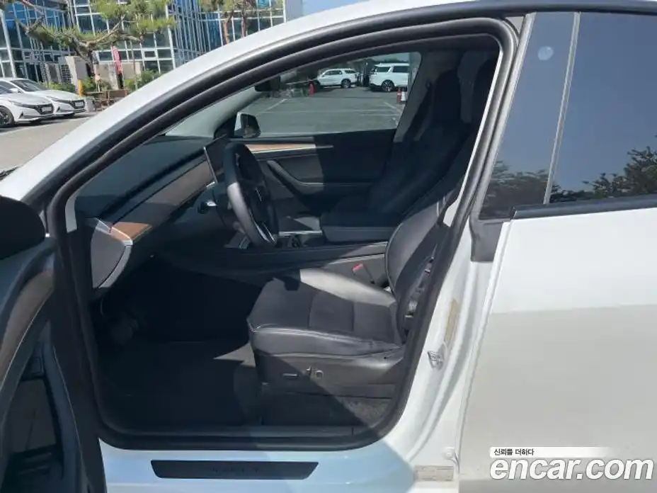 Tesla Model Y 2022 1.0 гидро, фото 9