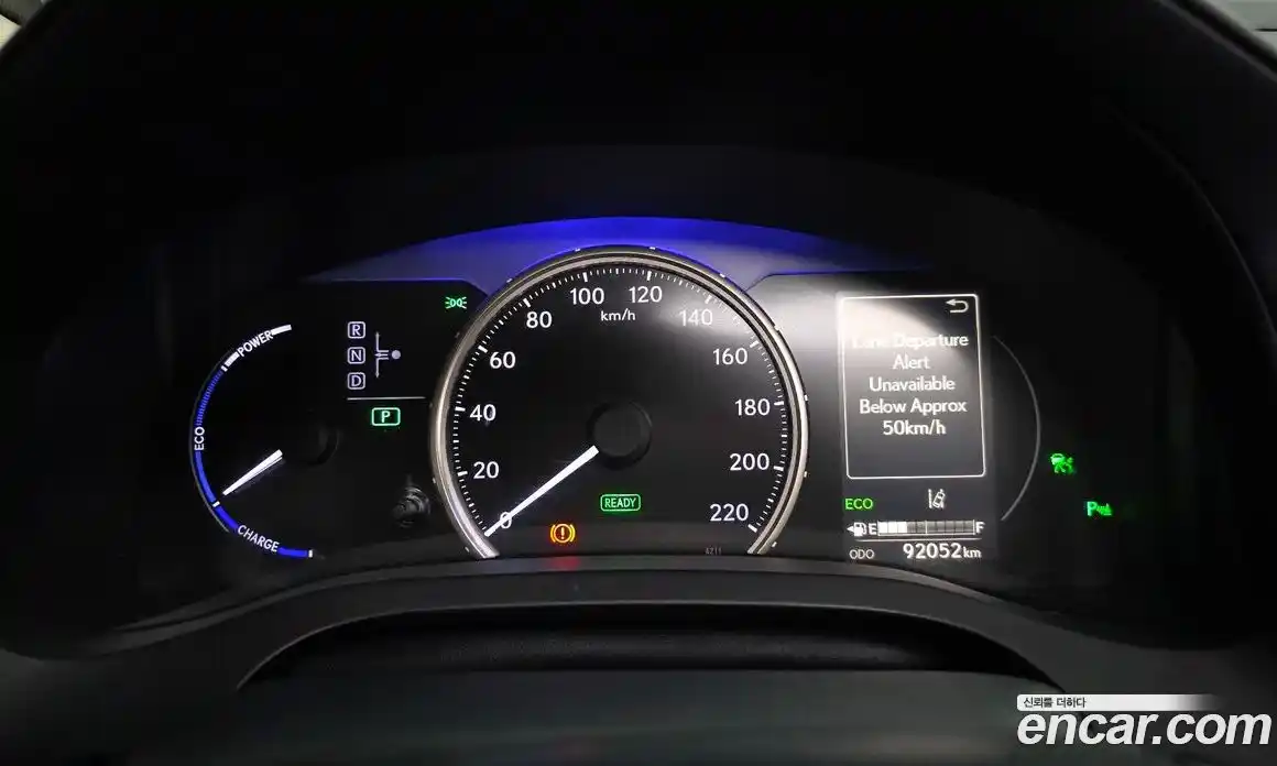 Lexus CT200h 2018 1.8 гидро, фото 11