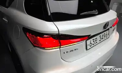 Lexus CT200h 2018 1.8 гидро, миниатюра 9