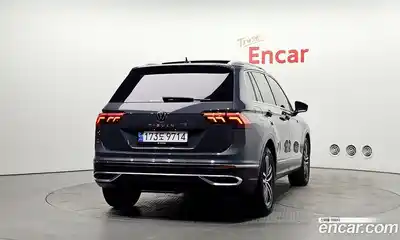 Volkswagen Tiguan 2024 2.0 автомат (гидро), миниатюра 4