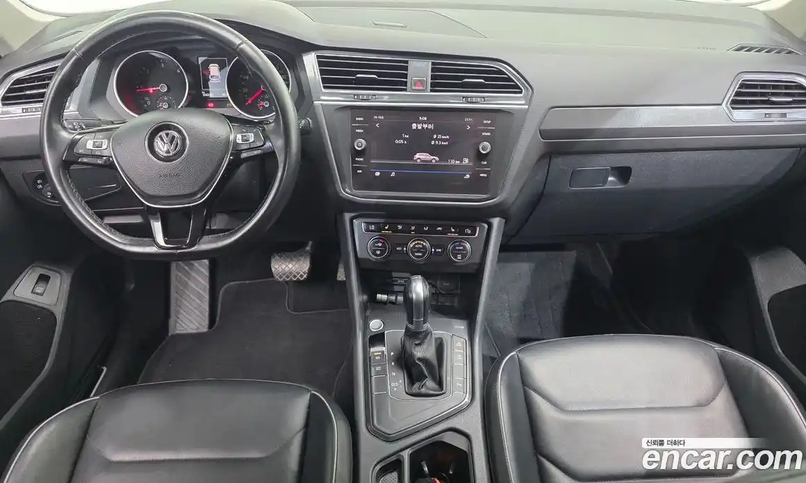 Volkswagen Tiguan 2018 2.0 автомат (гидро), фото 7