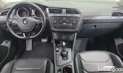 Volkswagen Tiguan 2018 2.0 автомат (гидро), миниатюра 7