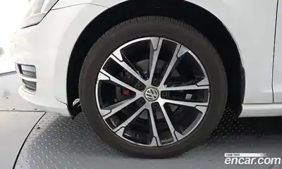 Volkswagen Golf 2015 2.0 автомат (гидро), миниатюра 5