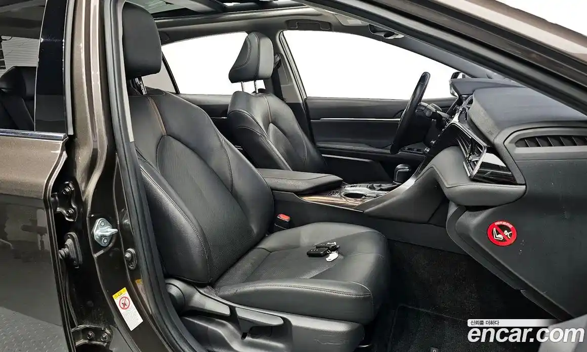 Toyota Camry 2019 2.5 гидро, фото 11