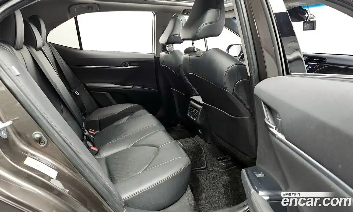 Toyota Camry 2019 2.5 гидро, фото 12