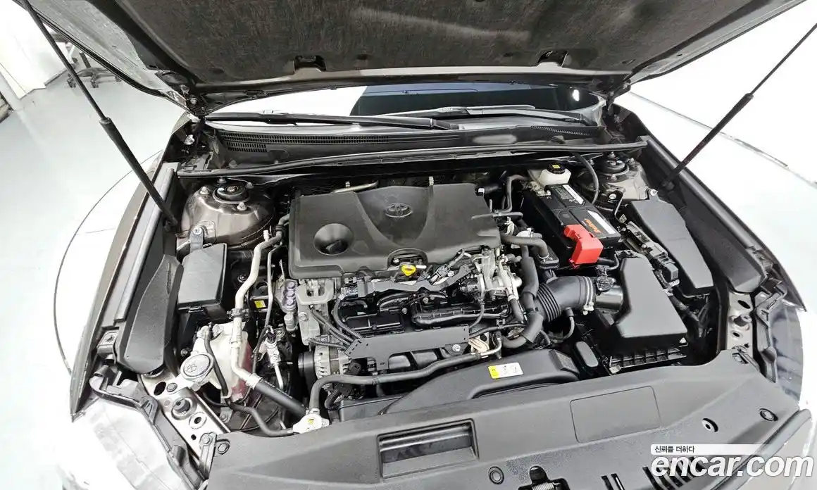 Toyota Camry 2019 2.5 гидро, фото 6