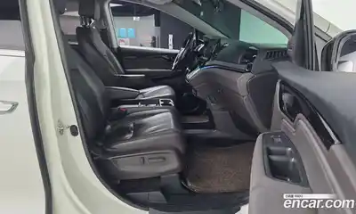 Honda Odyssey 2018 3.5 автомат (гидро), миниатюра 11