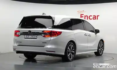 Honda Odyssey 2018 3.5 автомат (гидро), миниатюра 2