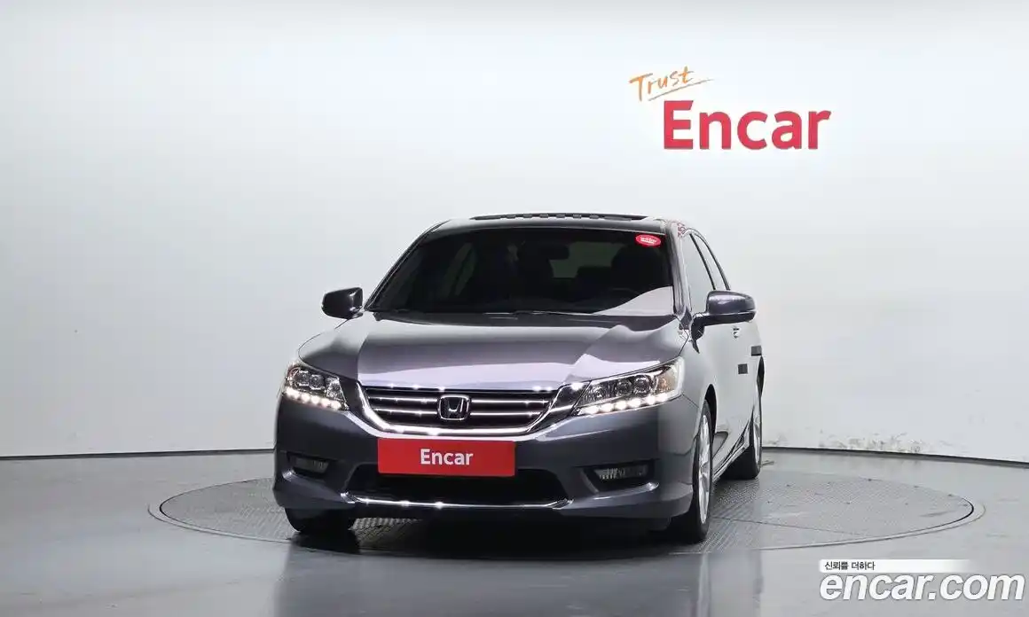 Honda Accord 2015 2.4 автомат (гидро), фото 3