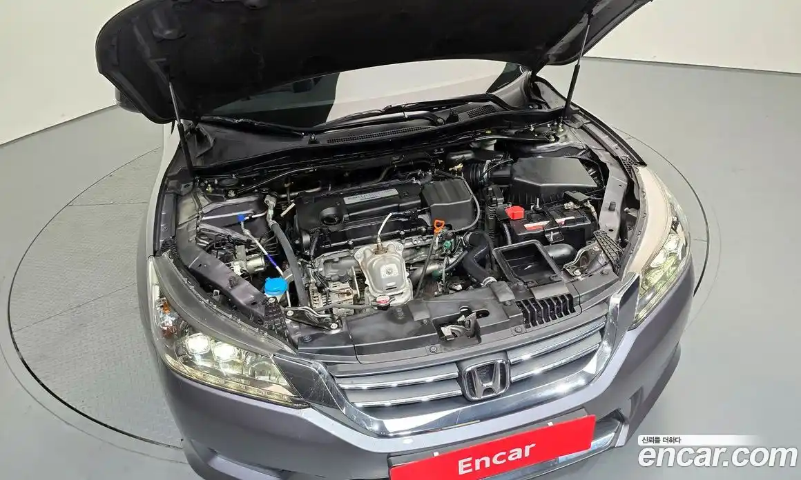 Honda Accord 2015 2.4 автомат (гидро), фото 6
