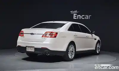 Ford Taurus 2017 2.0 автомат (гидро), миниатюра 2