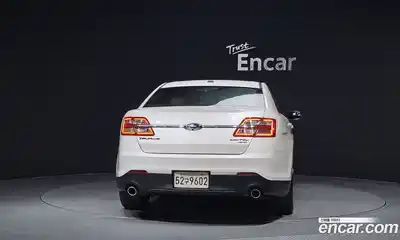 Ford Taurus 2017 2.0 автомат (гидро), миниатюра 4