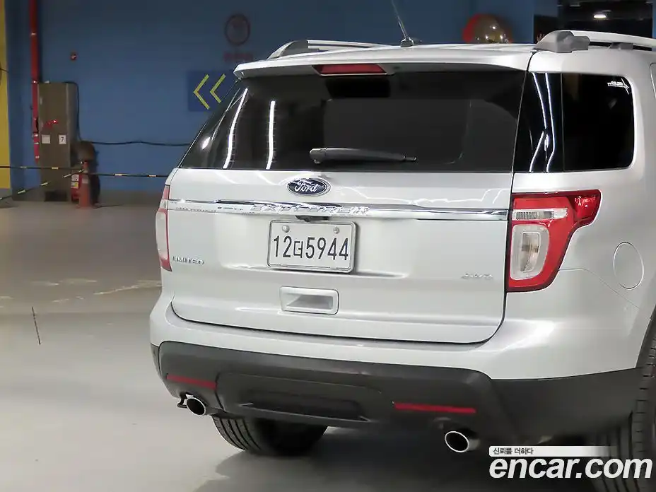 Ford Explorer 2012 3.5 автомат (гидро), фото 5