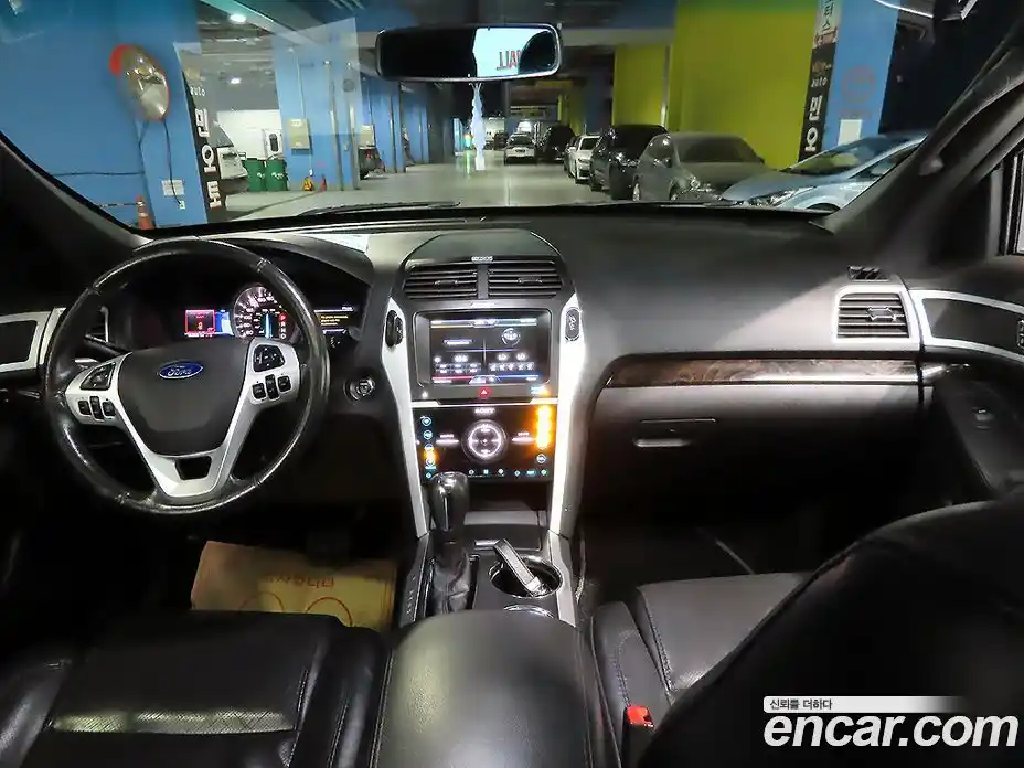 Ford Explorer 2012 3.5 автомат (гидро), фото 7