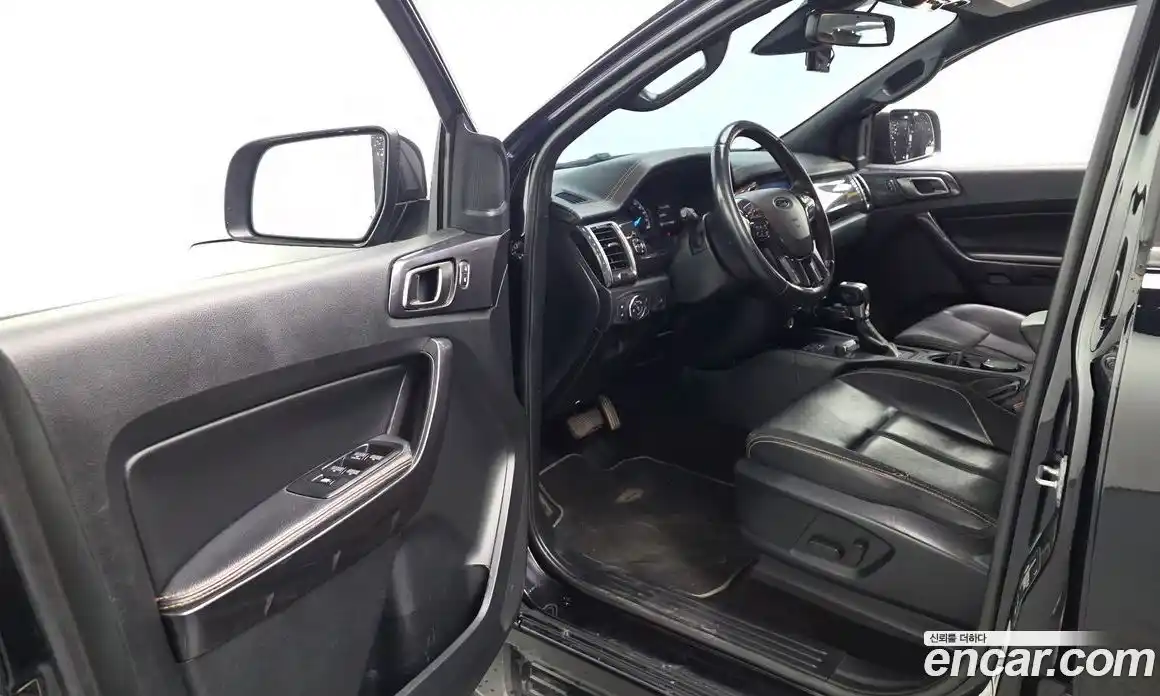 Ford Ranger 2021 2.0 автомат (гидро), фото 11