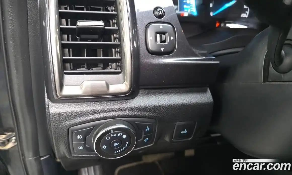 Ford Ranger 2021 2.0 автомат (гидро), фото 14