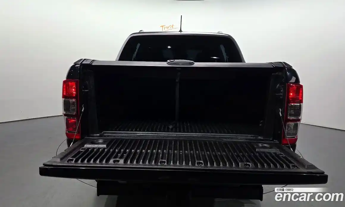 Ford Ranger 2021 2.0 автомат (гидро), фото 20
