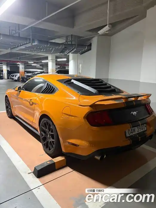 Ford Mustang 2018 2.3 автомат (гидро), фото 4