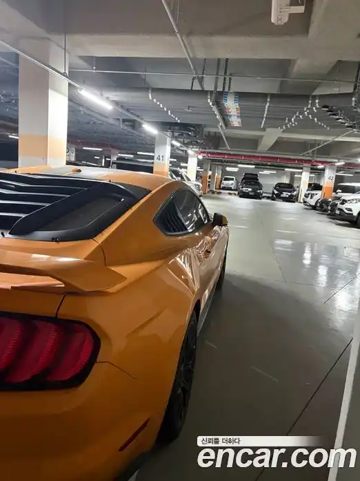 Ford Mustang 2018 2.3 автомат (гидро), фото 5