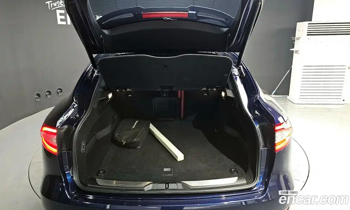 Maserati Levante 2018 3.0 гидро, фото 20