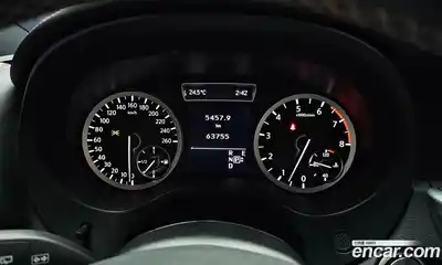 Infiniti Q30 2019 2.0 гидро, миниатюра 11
