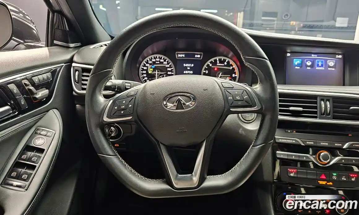 Infiniti Q30 2019 2.0 гидро, фото 19