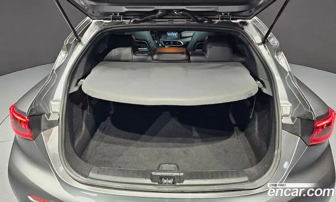 Infiniti Q30 2019 2.0 гидро, фото 26