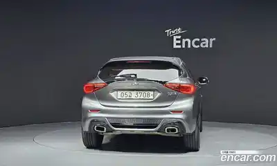 Infiniti Q30 2019 2.0 гидро, миниатюра 4