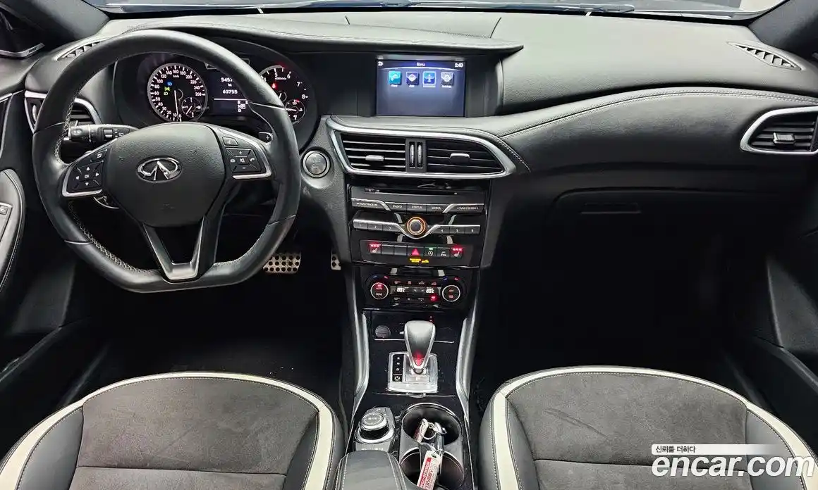 Infiniti Q30 2019 2.0 гидро, фото 10