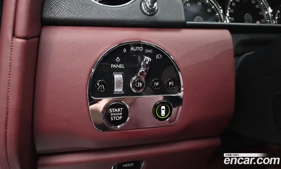 Rolls-Royce Cullinan 2019 6.7 гидро, фото 28