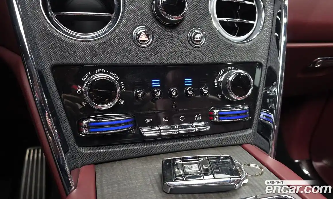 Rolls-Royce Cullinan 2019 6.7 гидро, фото 33
