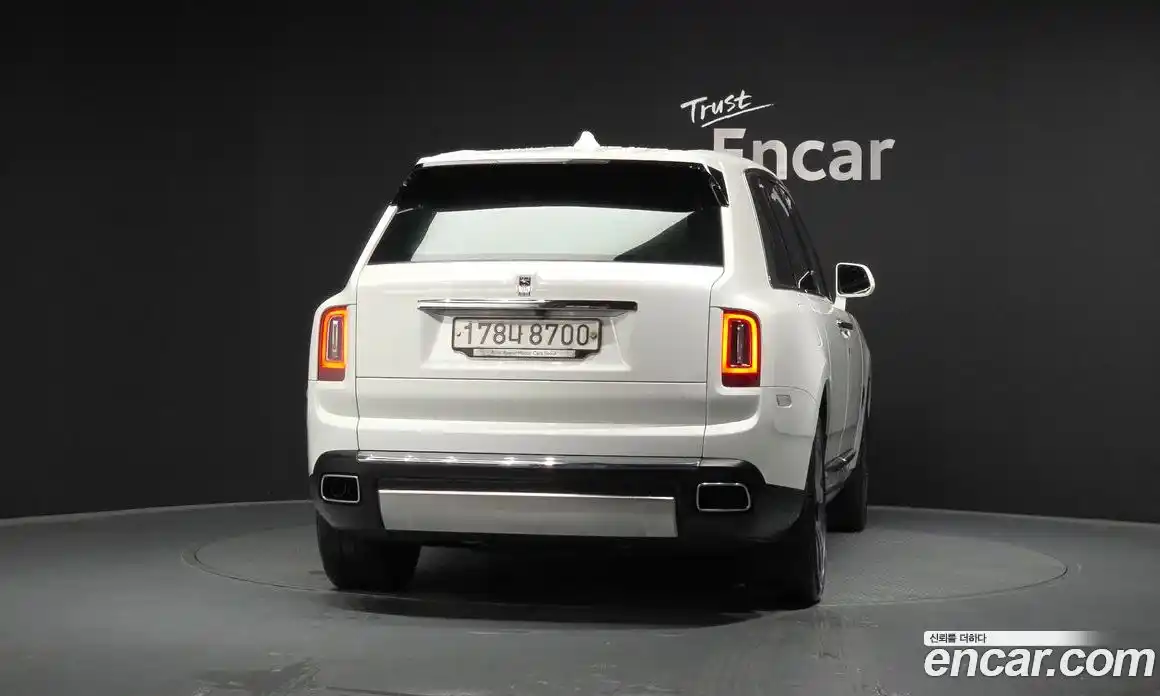 Rolls-Royce Cullinan 2019 6.7 гидро, фото 4