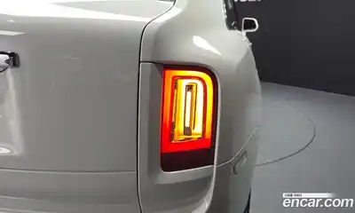Rolls-Royce Cullinan 2019 6.7 гидро, миниатюра 9
