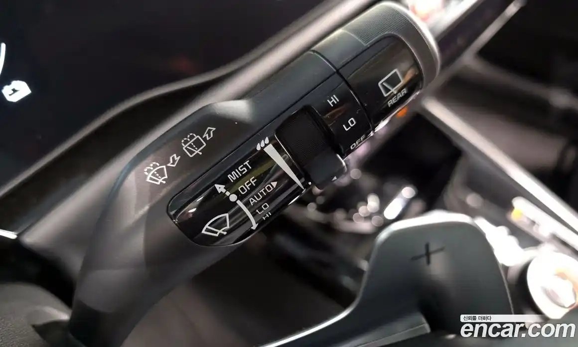 Kia Niro 2025 1.6 автомат (гидро), фото 19