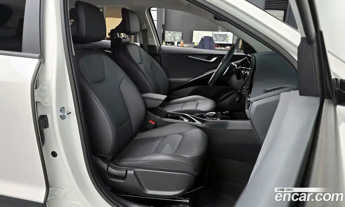 Kia Niro 2025 1.6 автомат (гидро), фото 9