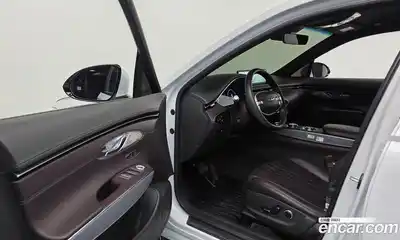 Genesis GV70 2023 2.5 автомат (гидро), миниатюра 10