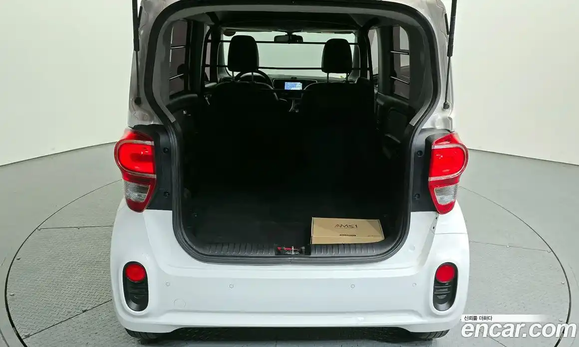 Kia Ray 2021 1.0 автомат (гидро), фото 26