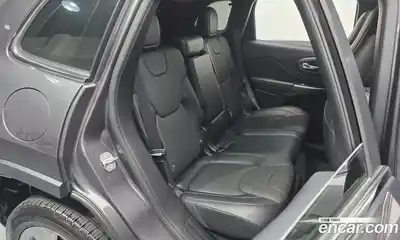 Jeep Cherokee 2021 2.4 автомат (гидро), миниатюра 11