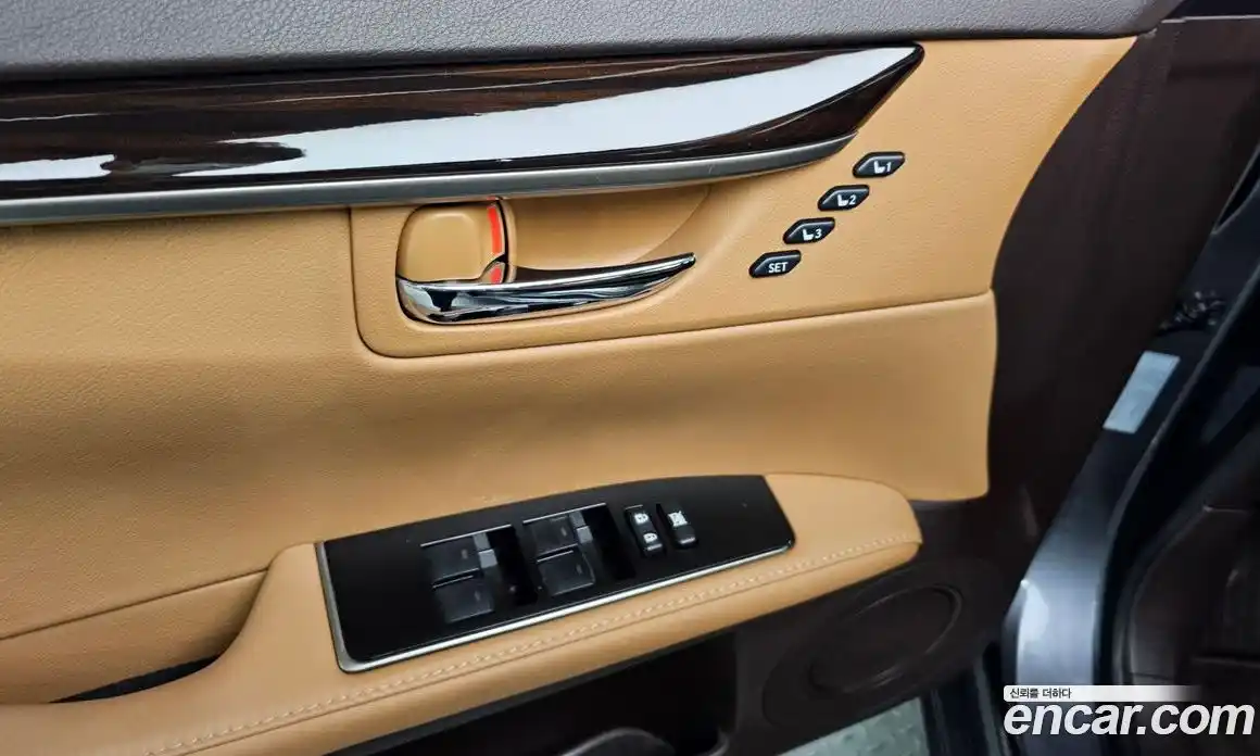 Lexus ES 2018 2.5 гидро, фото 19