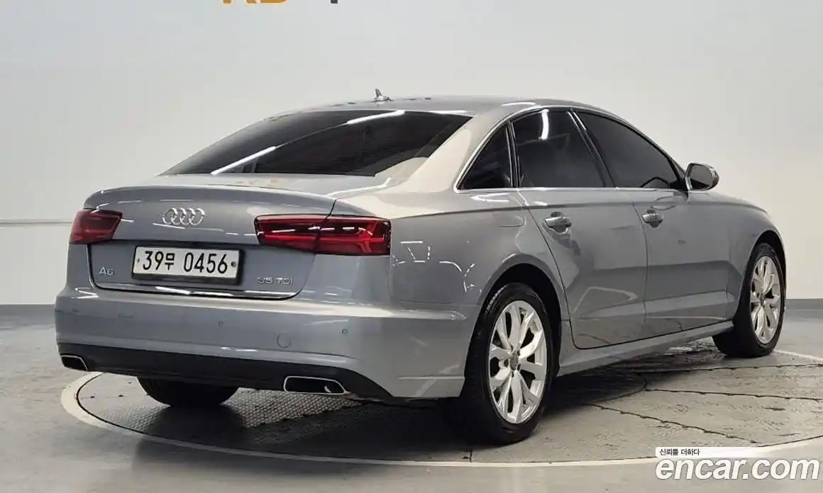 Audi A6 2015 2.0 автомат (гидро), фото 4