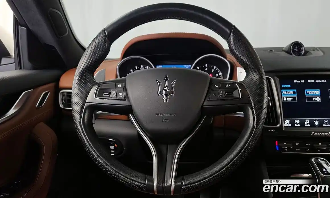 Maserati Levante 2020 3.0 гидро, фото 19