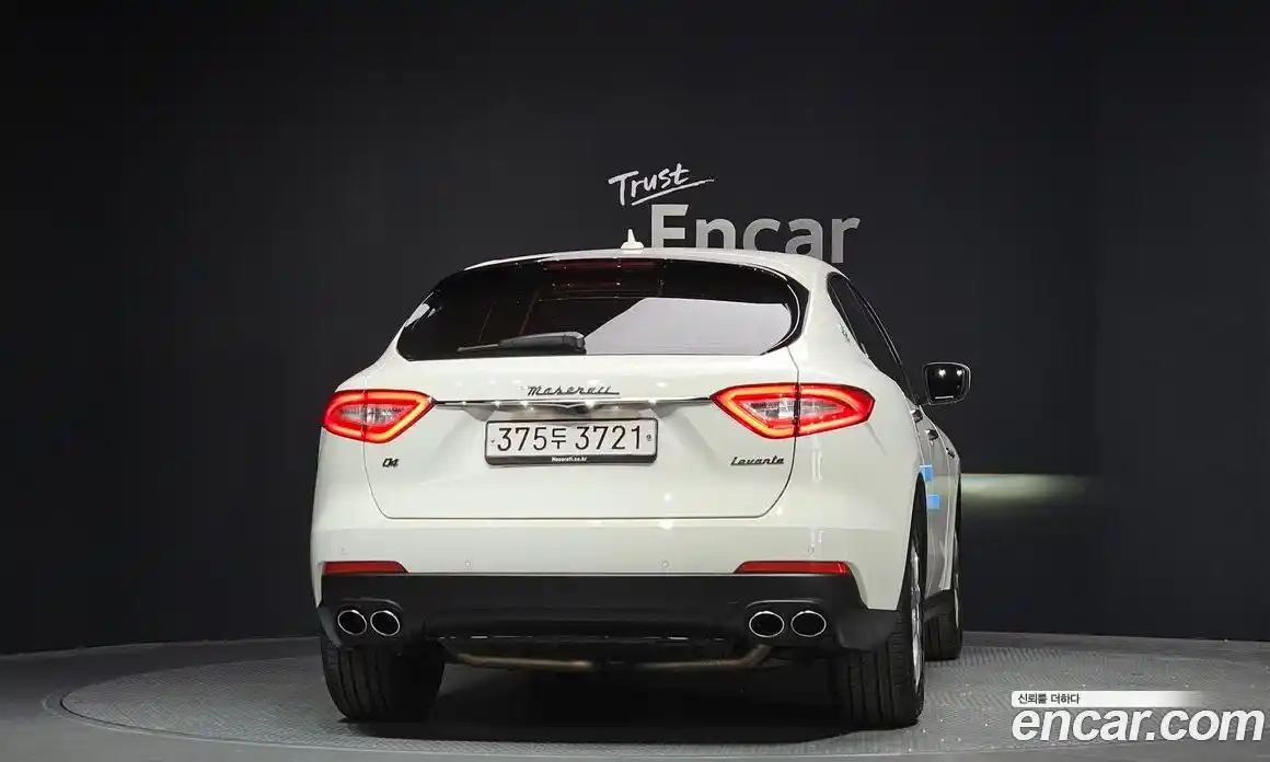 Maserati Levante 2020 3.0 гидро, фото 4