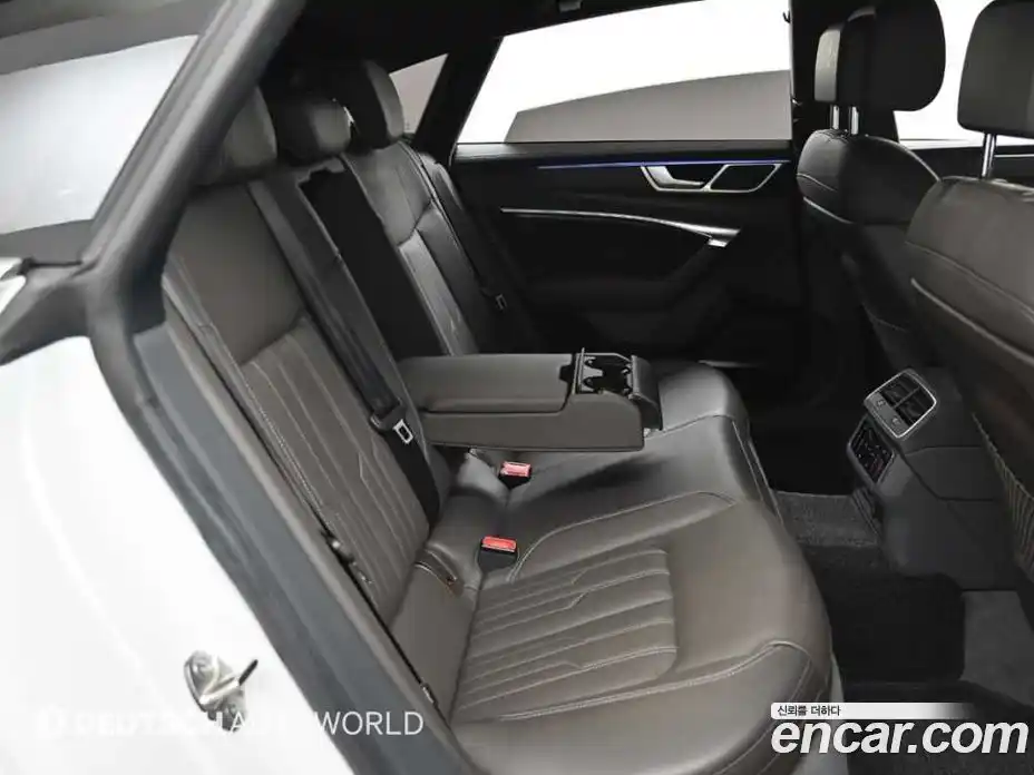 Audi A7 2021 3.0 автомат (гидро), фото 12
