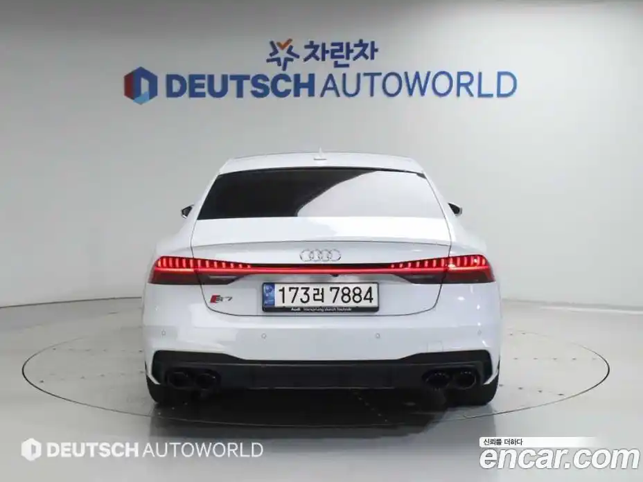 Audi A7 2021 3.0 автомат (гидро), фото 4