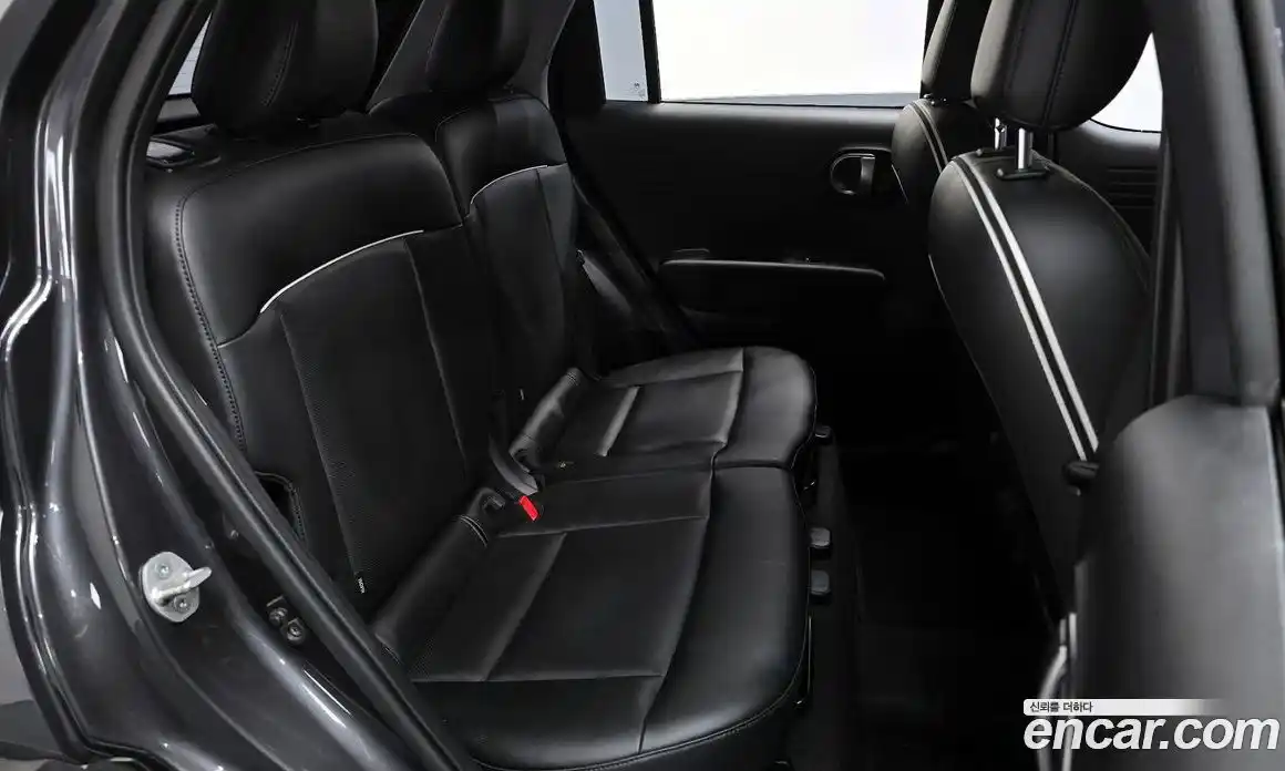 Hyundai Casper 2022 1.0 автомат (гидро), фото 17