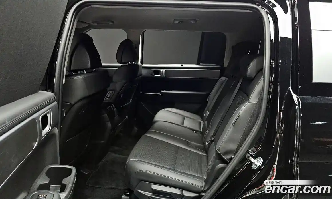 Hyundai Santa Fe 2024 2.5 автомат (гидро), фото 12