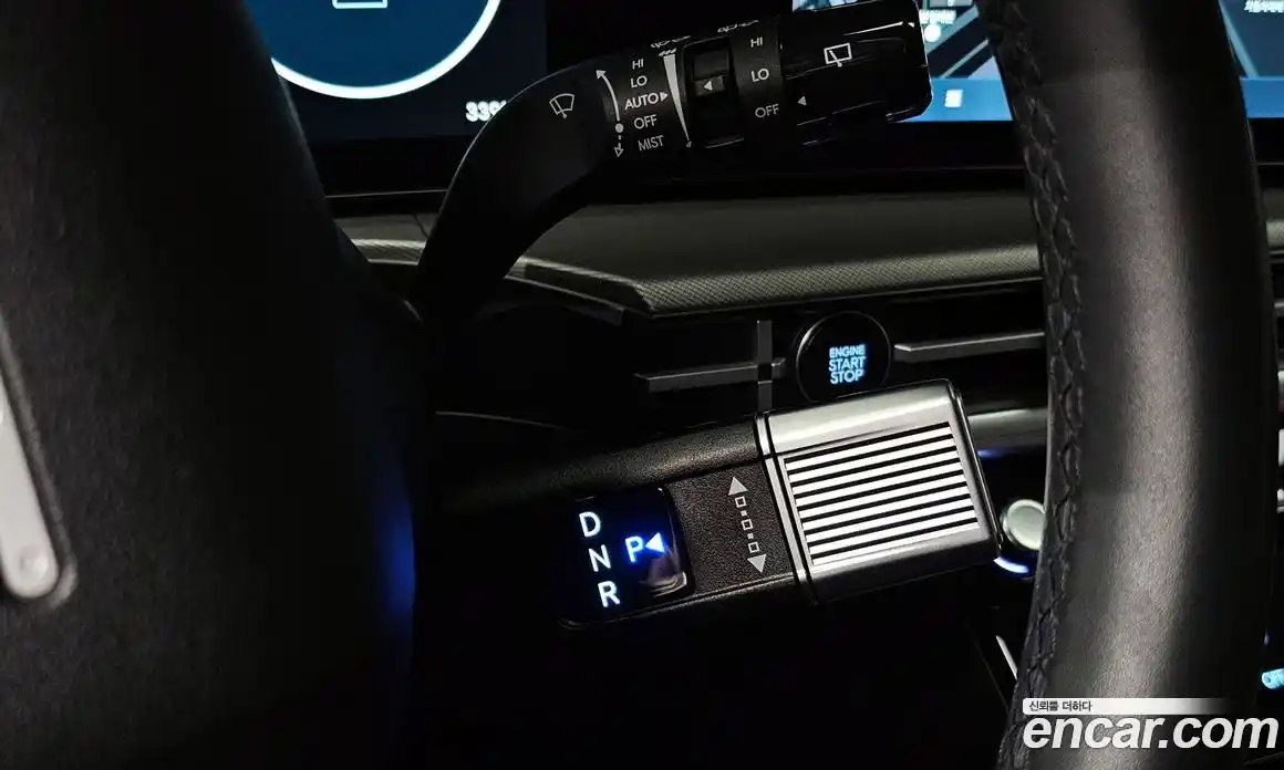 Hyundai Santa Fe 2024 2.5 автомат (гидро), фото 9