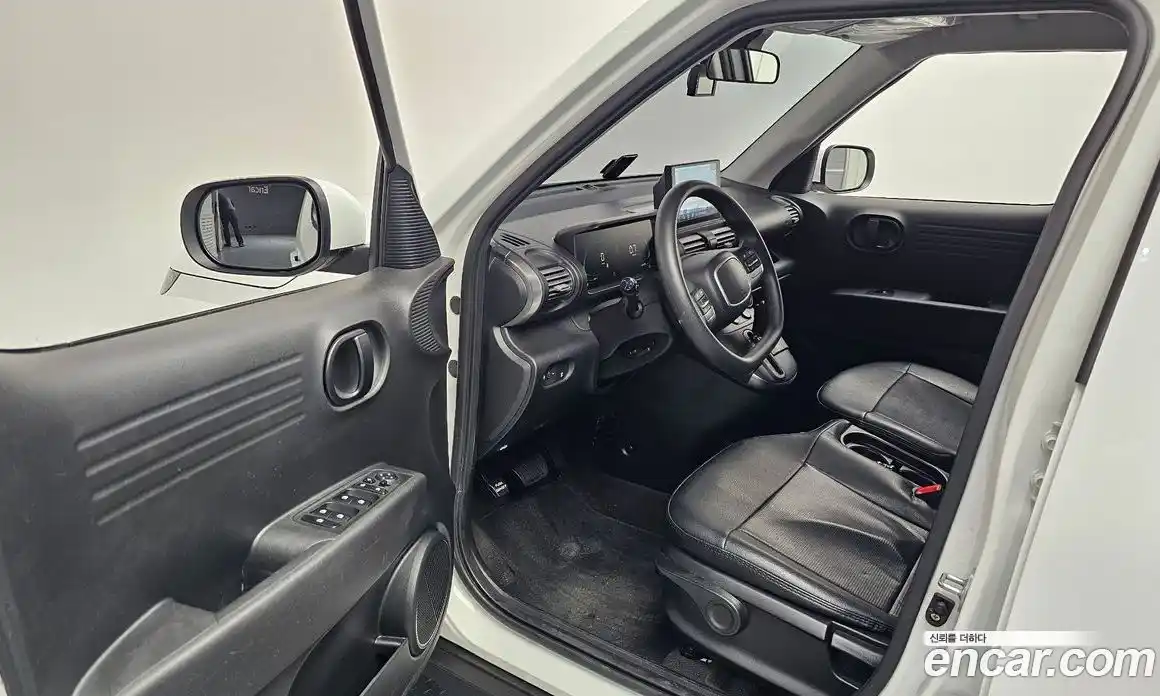 Hyundai Casper 2022 1.0 автомат (гидро), фото 13
