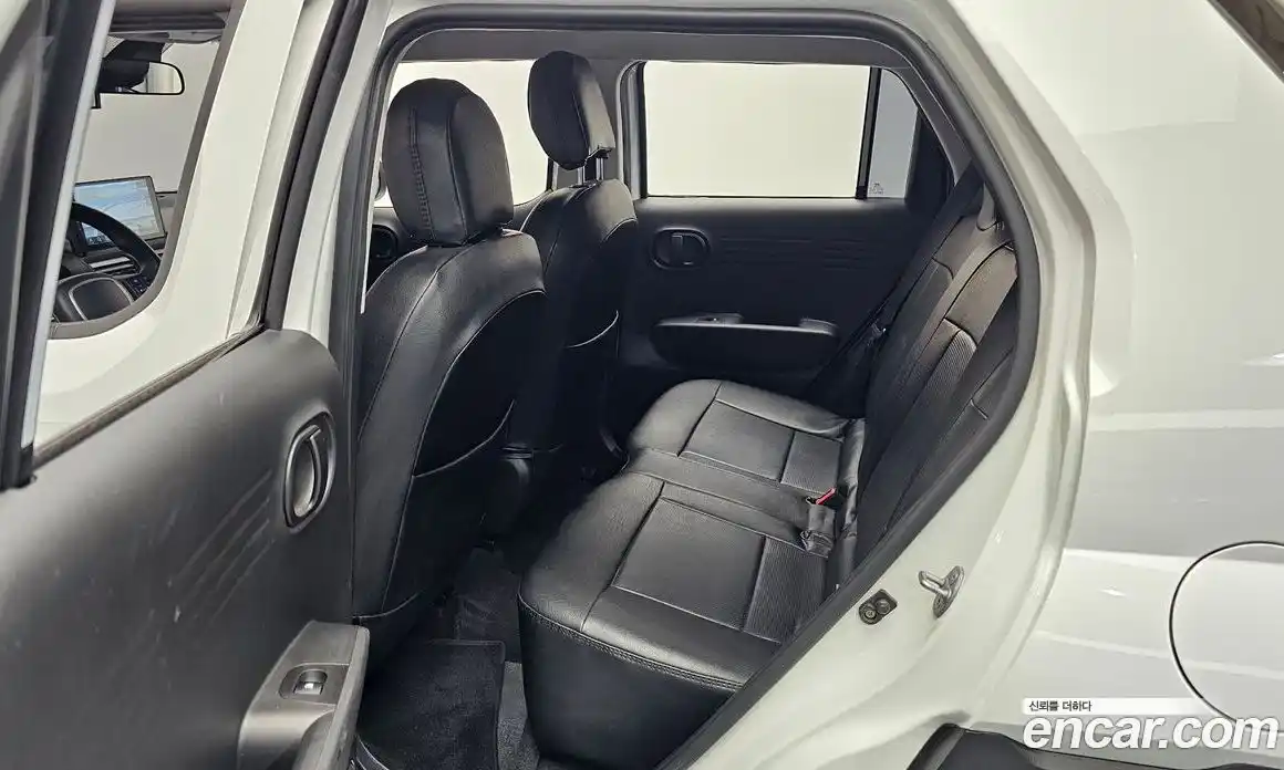 Hyundai Casper 2022 1.0 автомат (гидро), фото 18