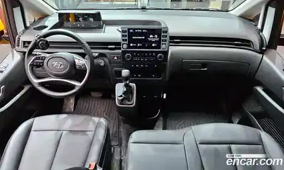 Hyundai Staria 2023 3.5 автомат (гидро), миниатюра 7